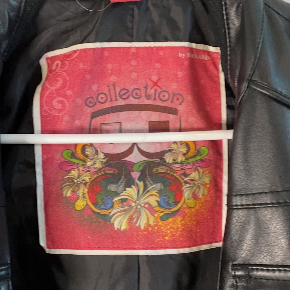 Beautiful pleather jacket - Picture 2 of 4